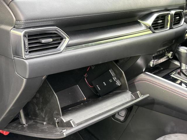 ＣＸ－８ ＸＤブラックトーンエディション　保証書／純正　ＳＤナビ／衝突安全装置／シートヒーター／全方位モニター／車線逸脱防止支援システム／シート　ハーフレザー／ヘッドランプ　ＬＥＤ／Ｂｌｕｅｔｏｏｔｈ接続／ＥＴＣ／ＥＢＤ付ＡＢＳ　全周囲カメラ（28枚目）