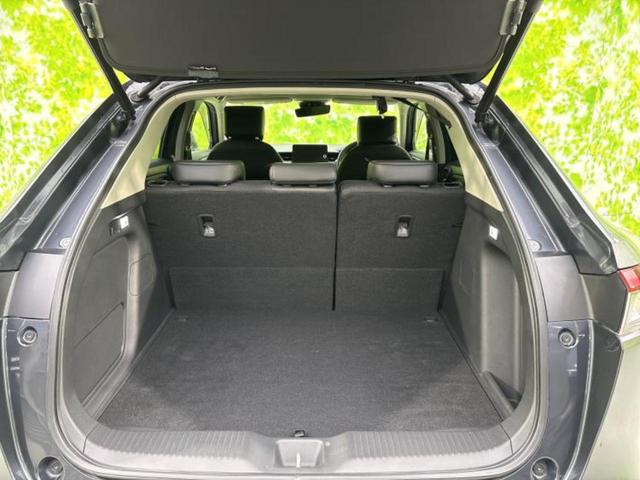 ヴェゼル ｅＨＥＶ　Ｚ　新品タイヤ／無限エアロ／保証書／ディスプレイオーディオ＋ナビ／ホンダセンシング／シートヒーター　前席／マルチビューカメラシステム／車線逸脱防止支援システム／シート　ハーフレザー／電動バックドア（8枚目）