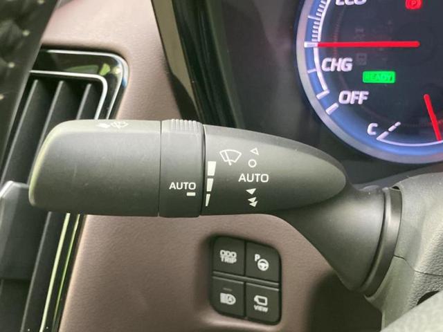 クラウンハイブリッド S Cパッケージ 保証書/純正 SDナビ/衝突安全装置/シートヒーター 前席/パノラミックビューモニター/車線逸脱防止支援システム/ドライブレコーダー 社外/ヘッドランプ LED/Bluetooth接続/ETC(18枚目)