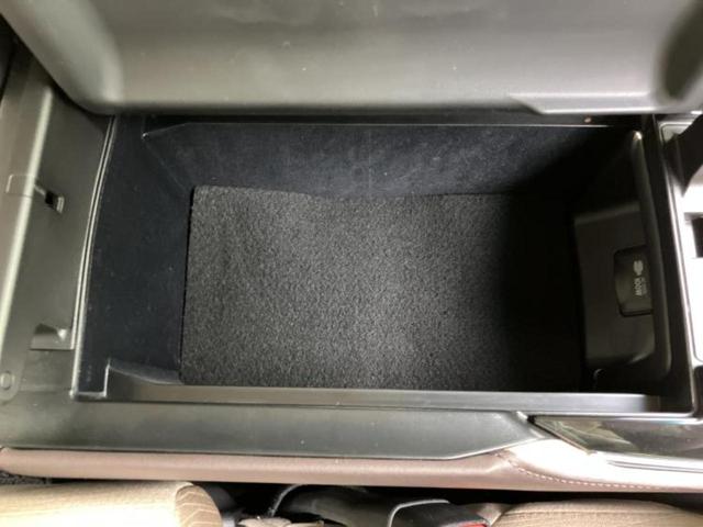 クラウンハイブリッド S Cパッケージ 保証書/純正 SDナビ/衝突安全装置/シートヒーター 前席/パノラミックビューモニター/車線逸脱防止支援システム/ドライブレコーダー 社外/ヘッドランプ LED/Bluetooth接続/ETC(38枚目)