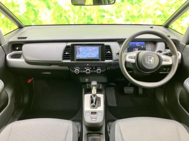 フィット ｅＨＥＶベーシック　新品タイヤ／保証書／社外　メモリーナビ／ホンダセンシング／車線逸脱防止支援システム／ヘッドランプ　ＬＥＤ／ＵＳＢジャック／Ｂｌｕｅｔｏｏｔｈ接続／ＥＴＣ／ＥＢＤ付ＡＢＳ／横滑り防止装置　バックカメラ（22枚目）