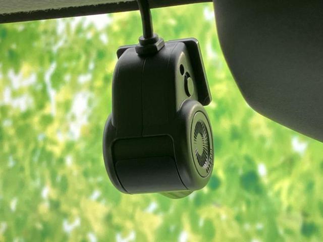 スペーシアカスタム ハイブリッドＸＳターボ　新品タイヤ／保証書／純正　９インチ　ＳＤナビ／セーフティサポート（スズキ）／両側電動スライドドア／シートヒーター　前席／全方位モニター用カメラ／車線逸脱防止支援システム／シート　ハーフレザー　ドラレコ（39枚目）