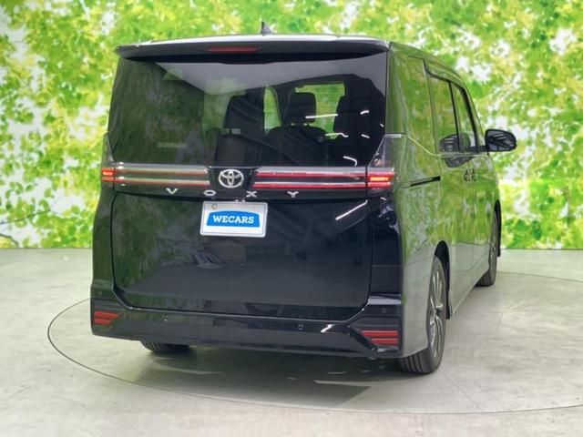 ヴォクシー Ｓ－Ｚ　ディスプレイオーディオ＋ナビ１０インチ／フリップダウンモニター　純正　１２．８インチ／デジタルインナーミラー／衝突安全装置／両側電動スライドドア／シートヒーター／パノラミックビューモニター　ＤＶＤ再生（3枚目）