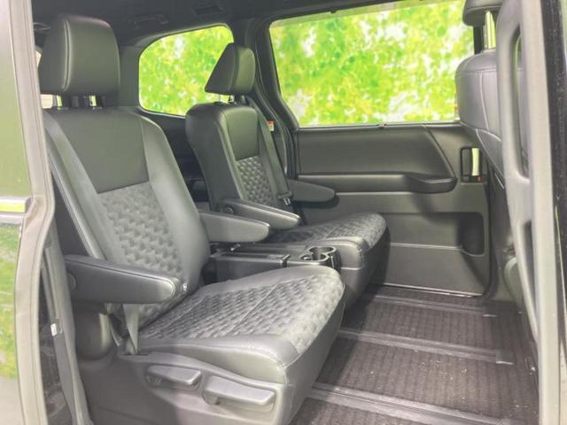 ヴォクシー Ｓ－Ｚ　ディスプレイオーディオ＋ナビ１０インチ／フリップダウンモニター　純正　１２．８インチ／デジタルインナーミラー／衝突安全装置／両側電動スライドドア／シートヒーター／パノラミックビューモニター　ＤＶＤ再生（25枚目）