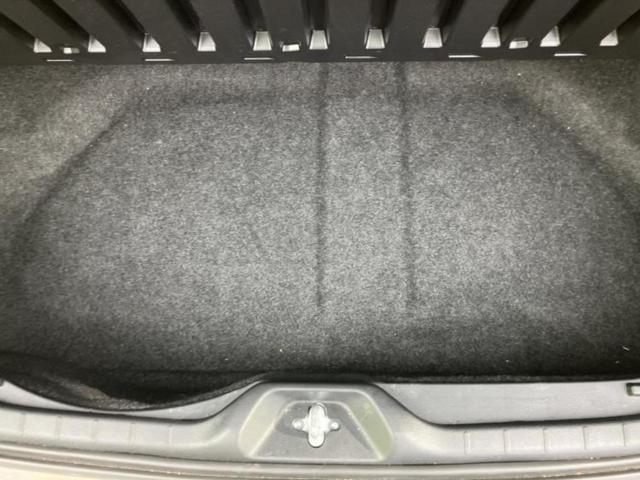 ヴォクシー Ｓ－Ｚ　ディスプレイオーディオ＋ナビ１０インチ／フリップダウンモニター　純正　１２．８インチ／デジタルインナーミラー／衝突安全装置／両側電動スライドドア／シートヒーター／パノラミックビューモニター　ＤＶＤ再生（26枚目）