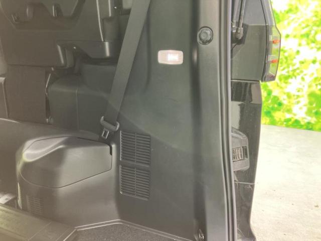 ヴォクシー Ｓ－Ｚ　ディスプレイオーディオ＋ナビ１０インチ／フリップダウンモニター　純正　１２．８インチ／デジタルインナーミラー／衝突安全装置／両側電動スライドドア／シートヒーター／パノラミックビューモニター　ＤＶＤ再生（28枚目）