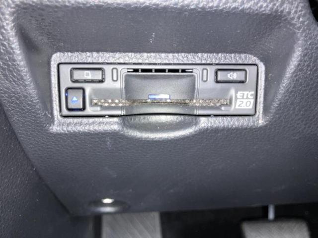 ヴォクシー Ｓ－Ｚ　ディスプレイオーディオ＋ナビ１０インチ／フリップダウンモニター　純正　１２．８インチ／デジタルインナーミラー／衝突安全装置／両側電動スライドドア／シートヒーター／パノラミックビューモニター　ＤＶＤ再生（30枚目）