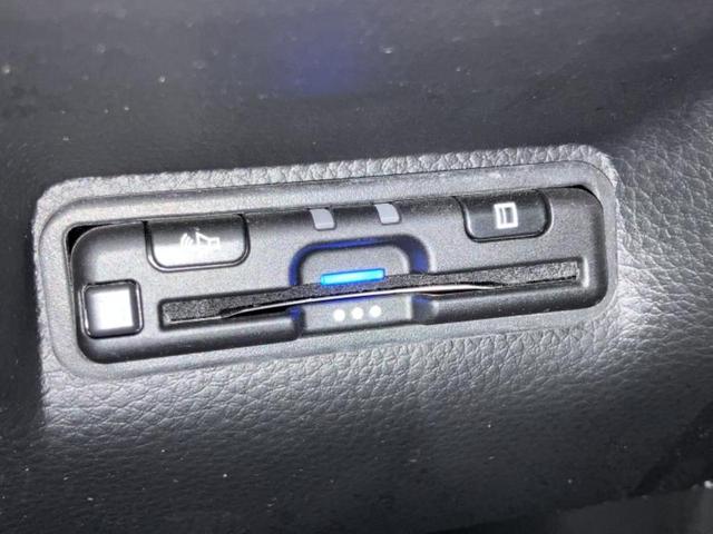 ステップワゴン eHEVスパーダ エアロ/保証書/純正 11インチ SDナビ/衝突安全装置/両側電動スライドドア/シートヒーター/車線逸脱防止支援システム/シート ハーフレザー/電動バックドア/ヘッドランプ LED/ETC フルエアロ(27枚目)