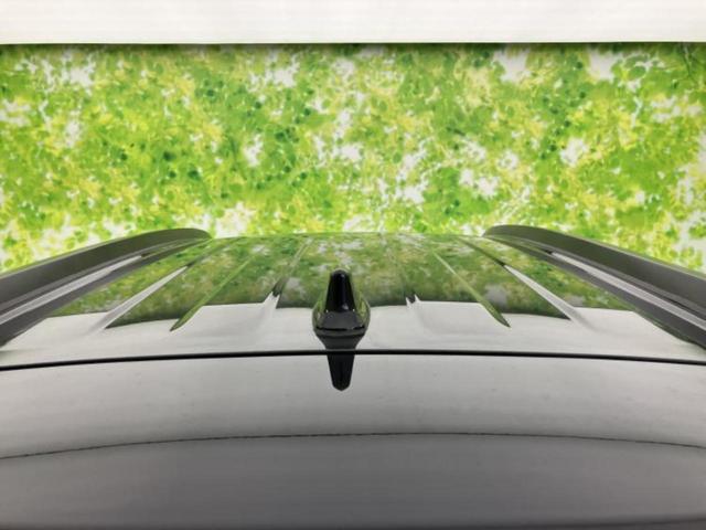 カローラクロス ハイブリッドＺ　新品タイヤ／保証書／ディスプレイオーディオ９インチ／トヨタセーフティセンス／シートヒーター／車線逸脱防止支援システム／シート　ハーフレザー／電動バックドア／ドライブレコーダー　前後　バックカメラ　ＴＶ（23枚目）