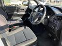 ノア X 新品タイヤ/保証書/純正 SDナビ/電動スライドドア/ヘッドランプ HID/Bluetooth接続/ETC/EBD付ABS/横滑り防止装置/アイドリングストップ/バックモニター/フルセグTV(5枚目)