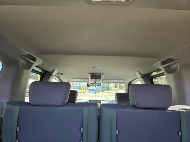 エレメント 　ベースグレード　４ＷＤ　ナビ　ＥＴＣ　ＨＩＤヘッドライト　観音開き　純正アルミホイール　キーレス　スペアキー　エンジンスターター　ドラレコ　取扱説明書　記録簿付（11枚目）