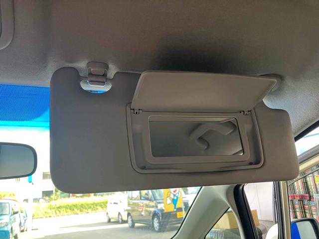 フィット ＲＳ　６速ＭＴ　ＥＴＣ　ナビ　アルミホイール　ＨＩＤ　電動格納ミラー　盗難防止システム　衝突安全ボディ　ＡＢＳ　ＣＤ　ＤＶＤ再生　Ｂｌｕｅｔｏｏｔｈ　エアコン　パワーステアリング　パワーウィンドウ（43枚目）