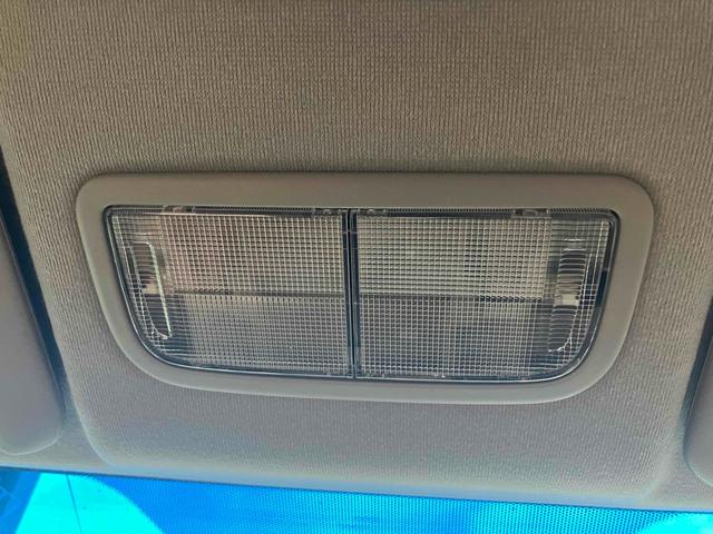 フィット ＲＳ　６速ＭＴ　ＥＴＣ　ナビ　アルミホイール　ＨＩＤ　電動格納ミラー　盗難防止システム　衝突安全ボディ　ＡＢＳ　ＣＤ　ＤＶＤ再生　Ｂｌｕｅｔｏｏｔｈ　エアコン　パワーステアリング　パワーウィンドウ（44枚目）