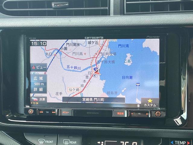 アクア X-アーバン バックカメラ ナビ TV アルミホイール オートライト スマートキー 電動格納ミラー シートヒーター CVT 衝突安全ボディ ABS ESC CD USB ミュージックプレイヤー接続可(5枚目)