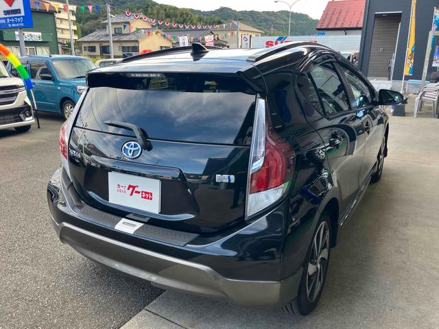 アクア X-アーバン バックカメラ ナビ TV アルミホイール オートライト スマートキー 電動格納ミラー シートヒーター CVT 衝突安全ボディ ABS ESC CD USB ミュージックプレイヤー接続可(14枚目)