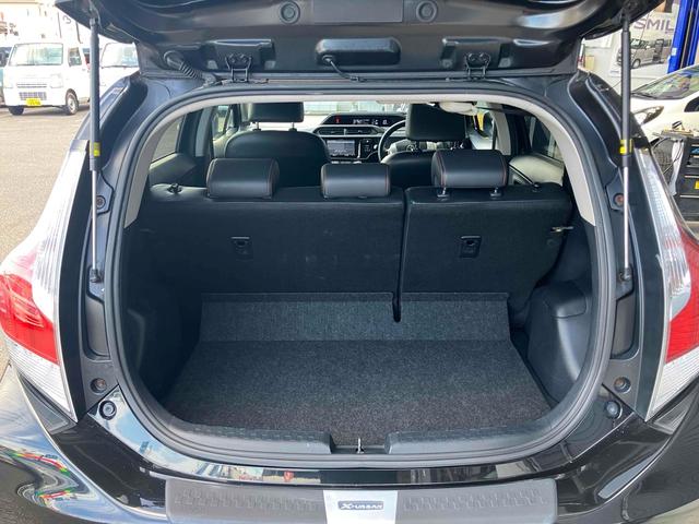 アクア X-アーバン バックカメラ ナビ TV アルミホイール オートライト スマートキー 電動格納ミラー シートヒーター CVT 衝突安全ボディ ABS ESC CD USB ミュージックプレイヤー接続可(19枚目)