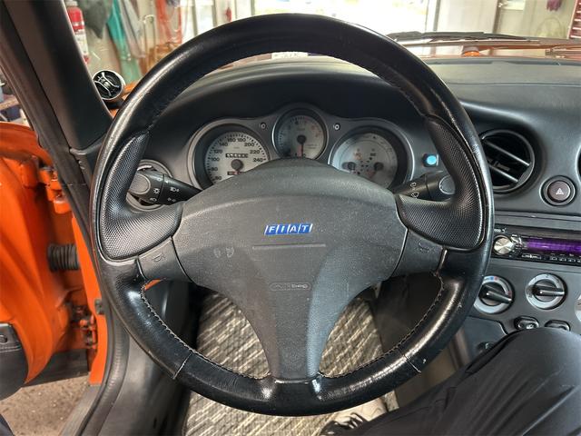 バルケッタ .グー鑑定証付き 新車保証書 点検整備記録簿 スペアキー 5速MT ビルシュタインショック アルミホイール(2枚目)