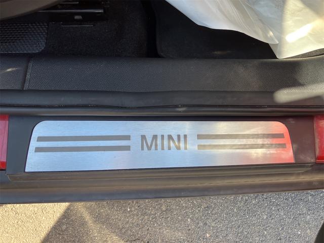 MINI クーパーD クロスオーバー ワンオーナー HIDヘッドライト クリアランスソナーナビ バックカメラ スペアキー(48枚目)