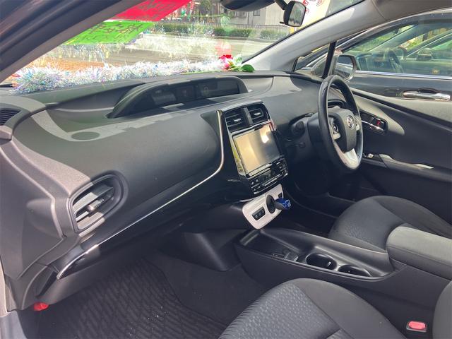 プリウス S ETC レーンアシスト オートクルーズコントロール バックカメラ ナビ TV アルミホイール オートマチックハイビーム オートライト LEDヘッドランプ CVT スマートキー 電動格納ミラー(34枚目)