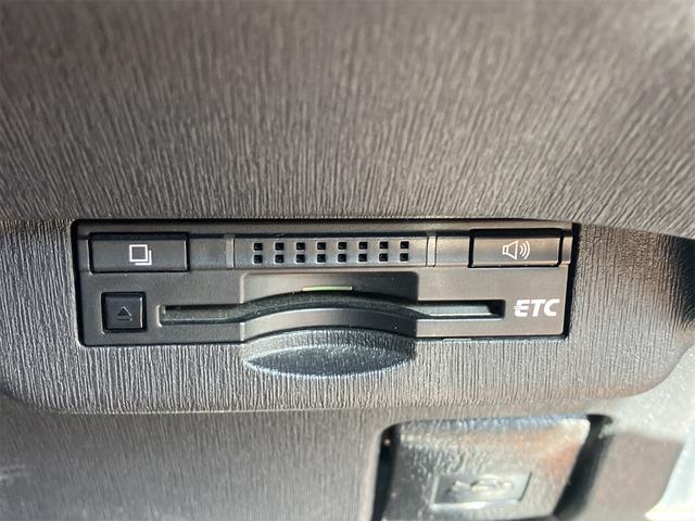 プリウス S ETC バックカメラ ナビ TV アルミホイール オートライト CVT スマートキー 電動格納ミラー 盗難防止システム Bluetooth 衝突安全ボディ ABS ESC エアコン パワーステアリング(9枚目)