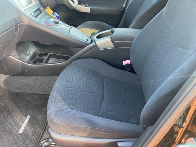 プリウス S ETC バックカメラ ナビ TV アルミホイール オートライト CVT スマートキー 電動格納ミラー 盗難防止システム Bluetooth 衝突安全ボディ ABS ESC エアコン パワーステアリング(34枚目)