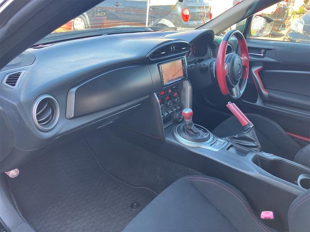 86 GT バックカメラ ナビ TV AT オートライト HID LEDヘッドランプ スマートキー 電動格納ミラー アルミホイール 盗難防止システム 衝突安全ボディ ABS ESC CD(33枚目)