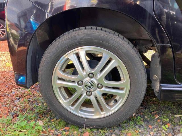 N-BOXカスタム G・Lパッケージ 両側スライド・片側電動 オートライト HID スマートキー アイドリングストップ 電動格納ミラー ベンチシート CVT 盗難防止システム ABS ESC CD ミュージックプレイヤー接続可(26枚目)