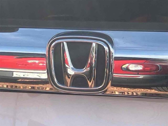 N-BOXカスタム G・Lパッケージ 両側スライド・片側電動 オートライト HID スマートキー アイドリングストップ 電動格納ミラー ベンチシート CVT 盗難防止システム ABS ESC CD ミュージックプレイヤー接続可(27枚目)