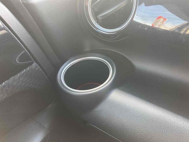 N-BOXカスタム G・Lパッケージ 両側スライド・片側電動 オートライト HID スマートキー アイドリングストップ 電動格納ミラー ベンチシート CVT 盗難防止システム ABS ESC CD ミュージックプレイヤー接続可(39枚目)