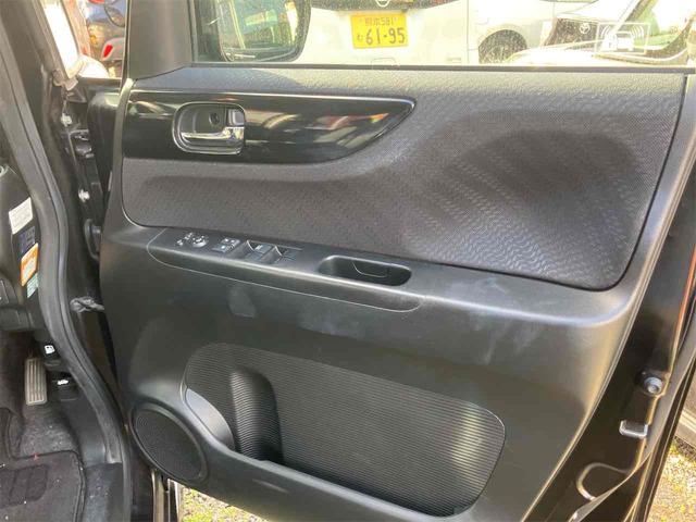 N-BOXカスタム G・Lパッケージ 両側スライド・片側電動 オートライト HID スマートキー アイドリングストップ 電動格納ミラー ベンチシート CVT 盗難防止システム ABS ESC CD ミュージックプレイヤー接続可(47枚目)