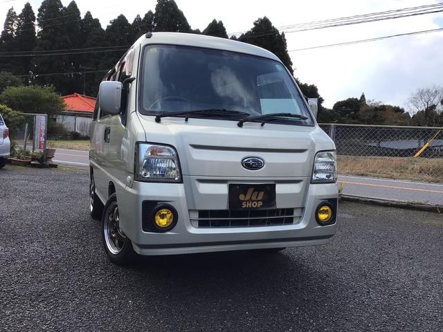 サンバーバン ディアスＳＣ５ＭＴ　４ＷＤ　サンバーディアススーパーチャージャー　５ＭＴ　切替式４ＷＤ　ＴＶ　ＥＴＣ　ＬＥＤヘッドライト　フォグ付き　リアスポ付き　社外ホイール（2枚目）