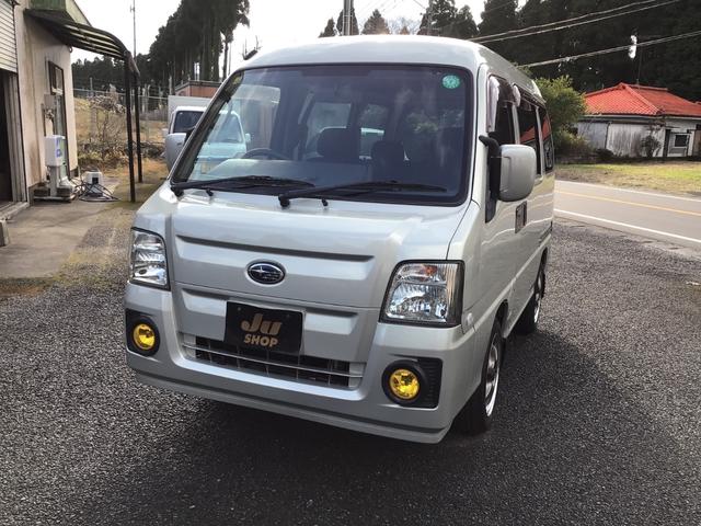 サンバーバン ディアスＳＣ５ＭＴ　４ＷＤ　サンバーディアススーパーチャージャー　５ＭＴ　切替式４ＷＤ　ＴＶ　ＥＴＣ　ＬＥＤヘッドライト　フォグ付き　リアスポ付き　社外ホイール（13枚目）