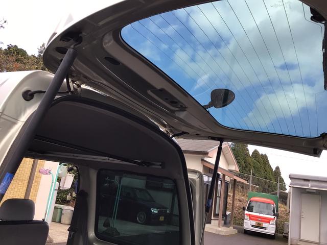 サンバーバン ディアスＳＣ５ＭＴ　４ＷＤ　サンバーディアススーパーチャージャー　５ＭＴ　切替式４ＷＤ　ＴＶ　ＥＴＣ　ＬＥＤヘッドライト　フォグ付き　リアスポ付き　社外ホイール（22枚目）