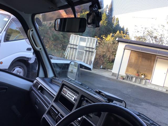 サンバートラック 赤帽SC 切替式4WD 5MT 赤帽SC 赤帽スーパーチャージャー 5MT 切替式4WD 赤帽カラー現状 ホロ付 ETC ドライブレコーダー(22枚目)