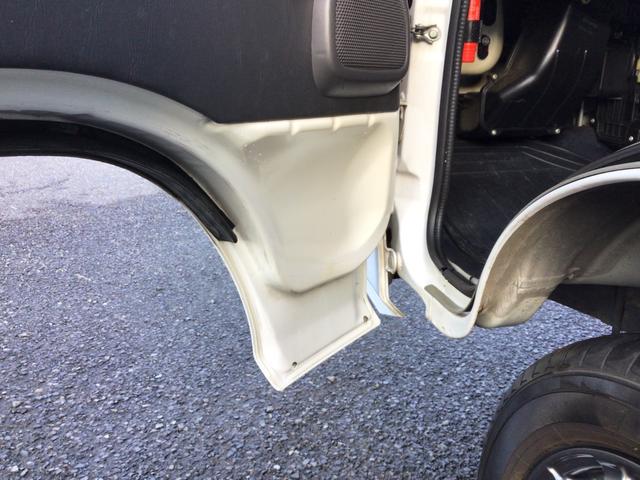 サンバートラック 赤帽SC 切替式4WD 5MT 赤帽SC 赤帽スーパーチャージャー 5MT 切替式4WD 赤帽カラー現状 ホロ付 ETC ドライブレコーダー(25枚目)