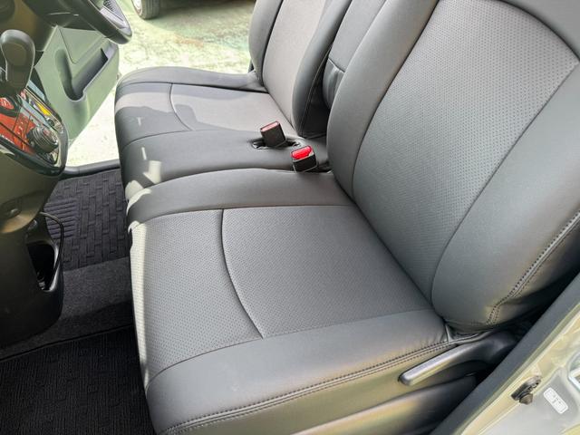 ムーヴキャンバス Ｘリミテッドメイクアップ　ＳＡＩＩ　社外ナビ　フルセグ　バックカメラ　両側パワスラ　ＬＥＤヘッドライト　フォグランプ　シートカバー　社外１４インチアルミ　革巻きステアリング　ステアリングスイッチ　キーフリー　エコアイドル　ＥＴＣ（40枚目）