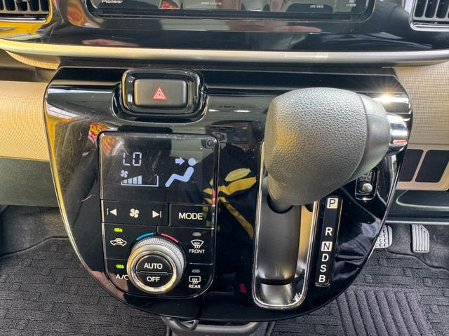 ムーヴキャンバス Ｘリミテッドメイクアップ　ＳＡＩＩ　社外ナビ　フルセグ　バックカメラ　両側パワスラ　ＬＥＤヘッドライト　フォグランプ　シートカバー　社外１４インチアルミ　革巻きステアリング　ステアリングスイッチ　キーフリー　エコアイドル　ＥＴＣ（64枚目）