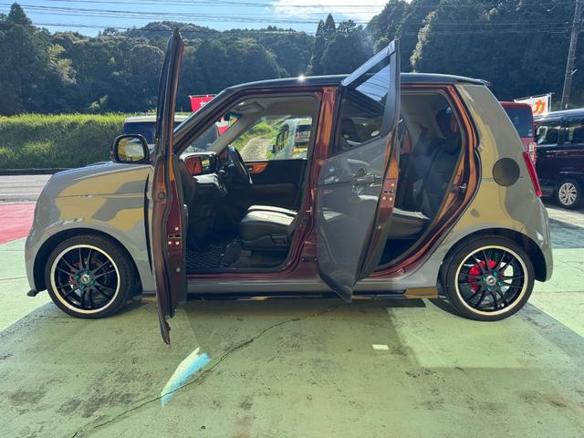 Ｎ－ＯＮＥ プレミアム　グレー黒２トン　ＴＥＩＮ車高調　社外１６インチアルミ　社外エアロ　ＨＩＤヘッドライト　ＬＥＤフォグ　アンドロイドオート　Ｂｌｕｅｔｏｏｔｈ　シートカバー　ドラレコ前後　スマートキー　プッシュスタート（15枚目）