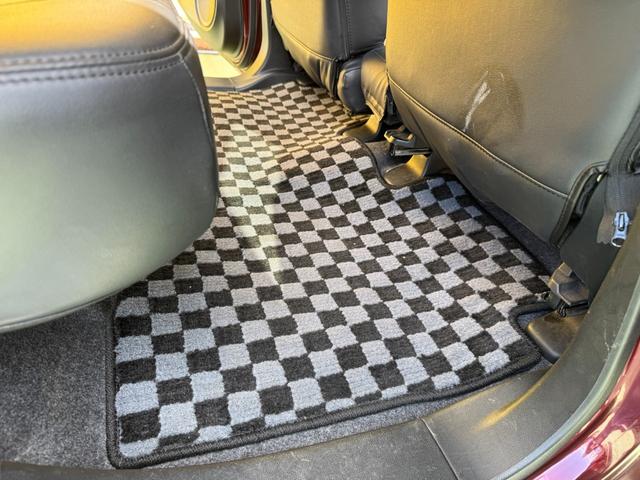 Ｎ－ＯＮＥ プレミアム　グレー黒２トン　ＴＥＩＮ車高調　社外１６インチアルミ　社外エアロ　ＨＩＤヘッドライト　ＬＥＤフォグ　アンドロイドオート　Ｂｌｕｅｔｏｏｔｈ　シートカバー　ドラレコ前後　スマートキー　プッシュスタート（42枚目）