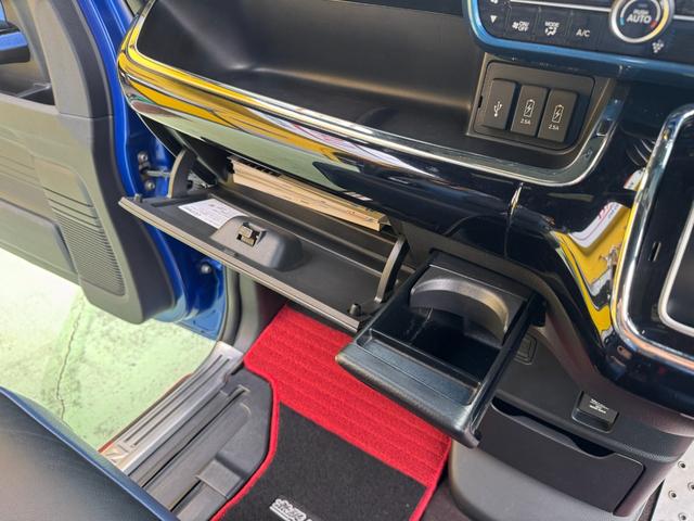 N-BOXカスタム G・EXターボホンダセンシング 無限フルエアロ マフラー バイザー 純正8インチナビ バックカメラ 純正15インチアルミ 両側パワスラ シートカバー ステアリングスイッチ クルコン LEDヘッドライト フォグランプ スマートキー(71枚目)
