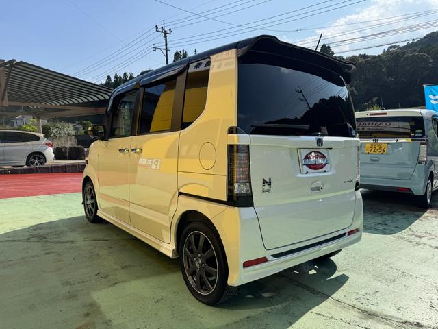 基本保証としては長期の6ヶ月・6,000km保証が付きます。多くの項目をしっかり点検整備し、交換が必要と判断した部品は交換し納車致しますので、安心してお乗り頂けます。長期の保証期間は自信の表れです。