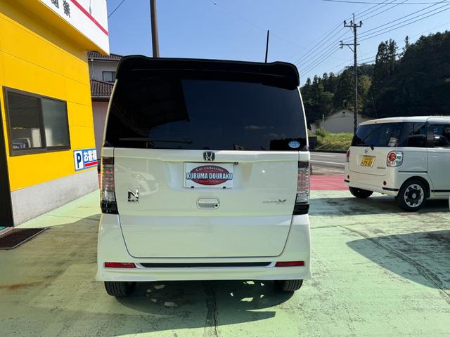 車輌本体価格が30万円以下のお車は「保証無し」となる場合がございますが、それでも整備・部品交換は手を抜きません。整備内容や交換部品については店頭でお尋ねください。きっと安心できる内容となっております。