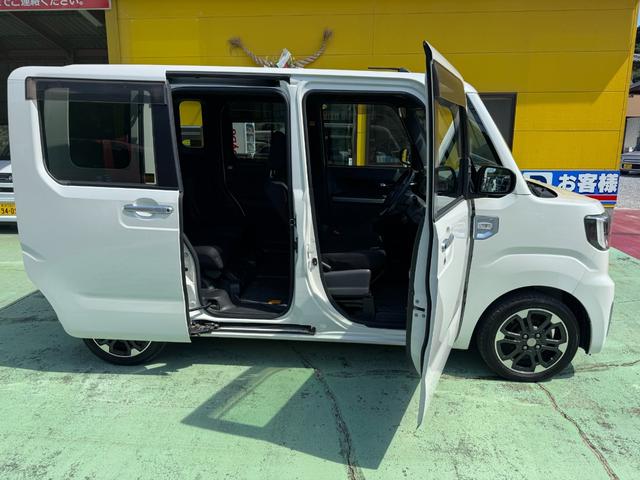 地元のお客様、遠方よりご来店のお客様に安心してお乗り頂けるよう、整備内容には特にこだわっております。その甲斐あって、創業以来ほとんど「トラブルゼロ」が自慢です。これからも努力し続けて参ります。