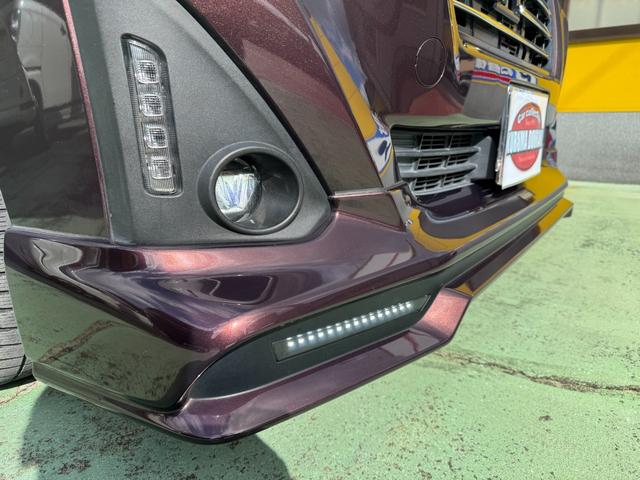 ルーミー カスタムＧ－Ｔ　純正９インチナビ　フルセグ　バックカメラ　両側パワスラ　純正ドラレコ　ＴＲＤフルエアロ　ＬＥＤヘッドライト　フォグランプ　純正１５インチアルミ　ビルトインＥＴＣ　スマートキー　プッシュスタート（26枚目）