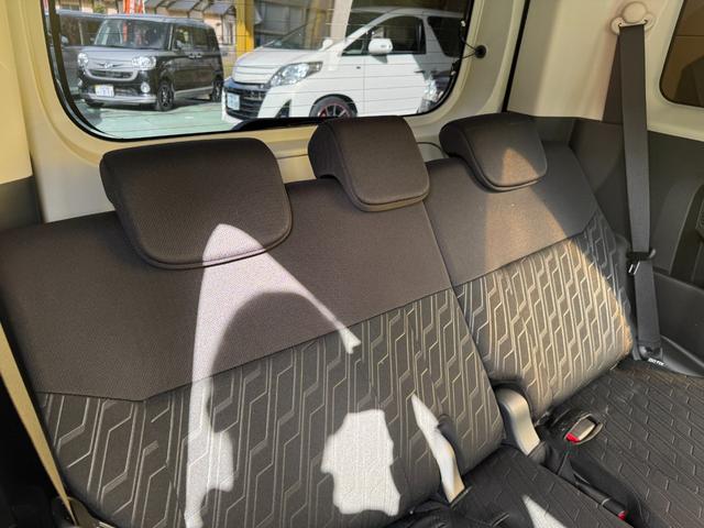 ルーミー カスタムＧ－Ｔ　純正９インチナビ　フルセグ　バックカメラ　両側パワスラ　純正ドラレコ　ＴＲＤフルエアロ　ＬＥＤヘッドライト　フォグランプ　純正１５インチアルミ　ビルトインＥＴＣ　スマートキー　プッシュスタート（43枚目）