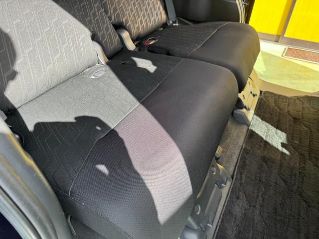 ルーミー カスタムＧ－Ｔ　純正９インチナビ　フルセグ　バックカメラ　両側パワスラ　純正ドラレコ　ＴＲＤフルエアロ　ＬＥＤヘッドライト　フォグランプ　純正１５インチアルミ　ビルトインＥＴＣ　スマートキー　プッシュスタート（44枚目）