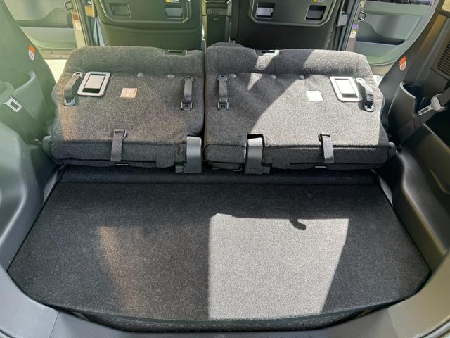 ルーミー カスタムＧ－Ｔ　純正９インチナビ　フルセグ　バックカメラ　両側パワスラ　純正ドラレコ　ＴＲＤフルエアロ　ＬＥＤヘッドライト　フォグランプ　純正１５インチアルミ　ビルトインＥＴＣ　スマートキー　プッシュスタート（51枚目）