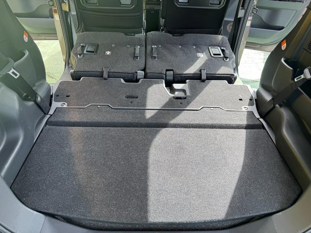 ルーミー カスタムＧ－Ｔ　純正９インチナビ　フルセグ　バックカメラ　両側パワスラ　純正ドラレコ　ＴＲＤフルエアロ　ＬＥＤヘッドライト　フォグランプ　純正１５インチアルミ　ビルトインＥＴＣ　スマートキー　プッシュスタート（52枚目）