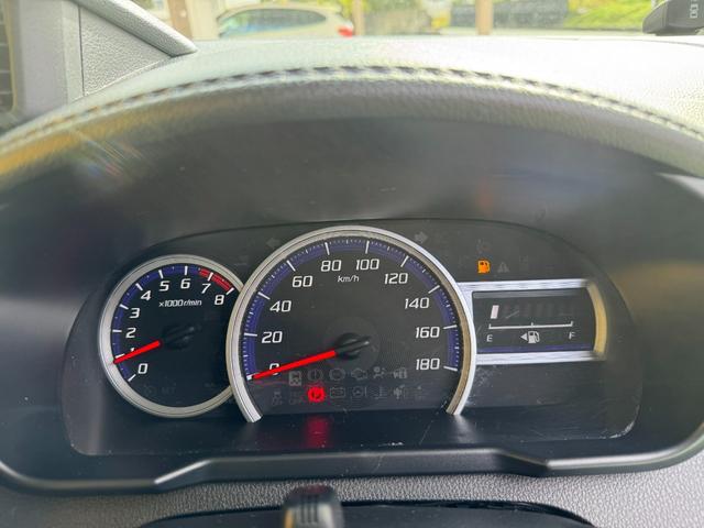 ルーミー カスタムＧ－Ｔ　純正９インチナビ　フルセグ　バックカメラ　両側パワスラ　純正ドラレコ　ＴＲＤフルエアロ　ＬＥＤヘッドライト　フォグランプ　純正１５インチアルミ　ビルトインＥＴＣ　スマートキー　プッシュスタート（57枚目）