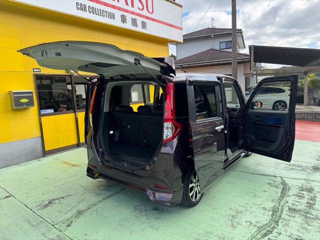 ルーミー カスタムＧ－Ｔ　純正９インチナビ　フルセグ　バックカメラ　両側パワスラ　純正ドラレコ　ＴＲＤフルエアロ　ＬＥＤヘッドライト　フォグランプ　純正１５インチアルミ　ビルトインＥＴＣ　スマートキー　プッシュスタート（73枚目）